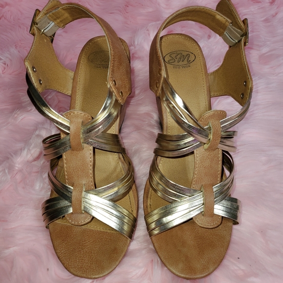 Sm New york wedges - Picture 4 of 6